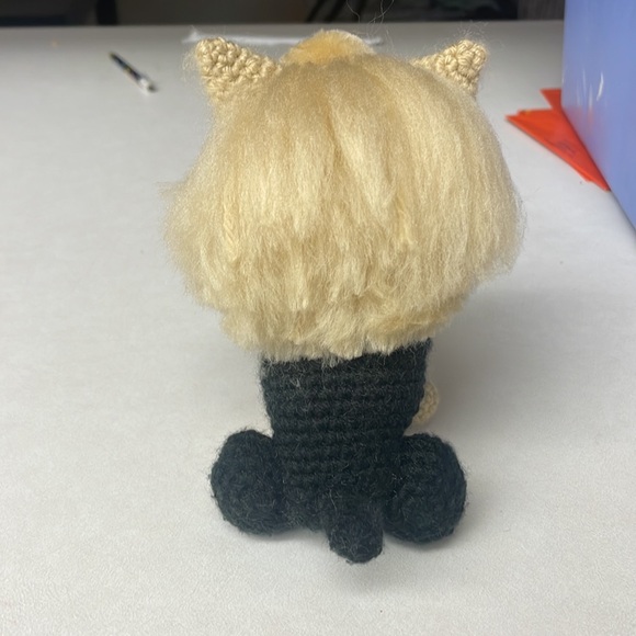 Handmade crochet Yorkshire dog - Picture 3 of 4